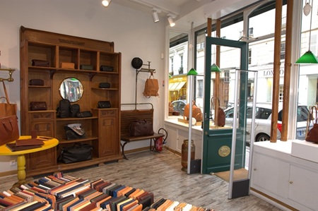 Store Parigi CM - Interno.jpg