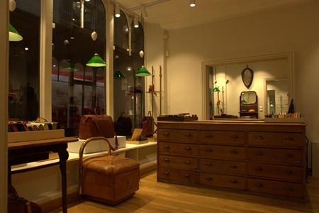 Store Parigi VD - Interno.jpg