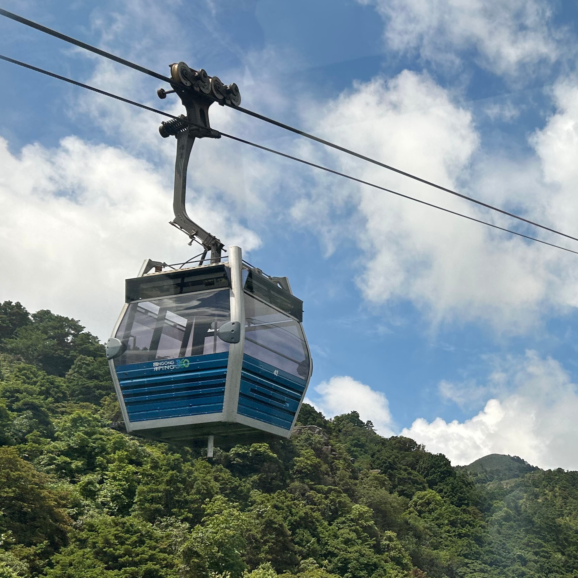 JCB優待で10％引き！】絶景のゴンピン360に乗って上空の旅♪天壇大仏や