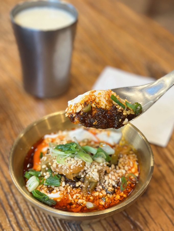 マーボー豆腐花と豆乳