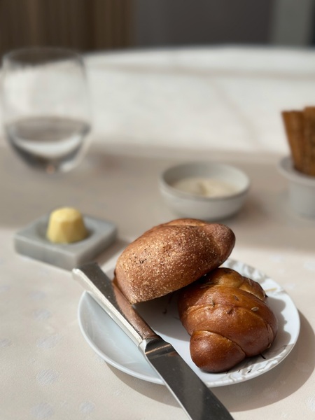  L'Envol freshly baked bread