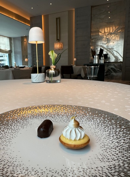 L'Envol lemon tart and chocolate