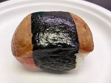 ハワイ 人気のスパムむすびを食べ比べ スタッフブログ たびらば 旅ｌｏｖｅｒ 海外旅行情報サイト