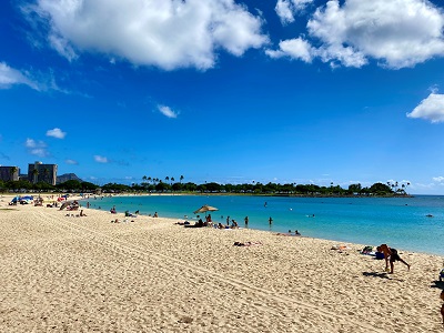 地元の人達に人気の「アラモアナ・ビーチパーク」 | スタッフブログ