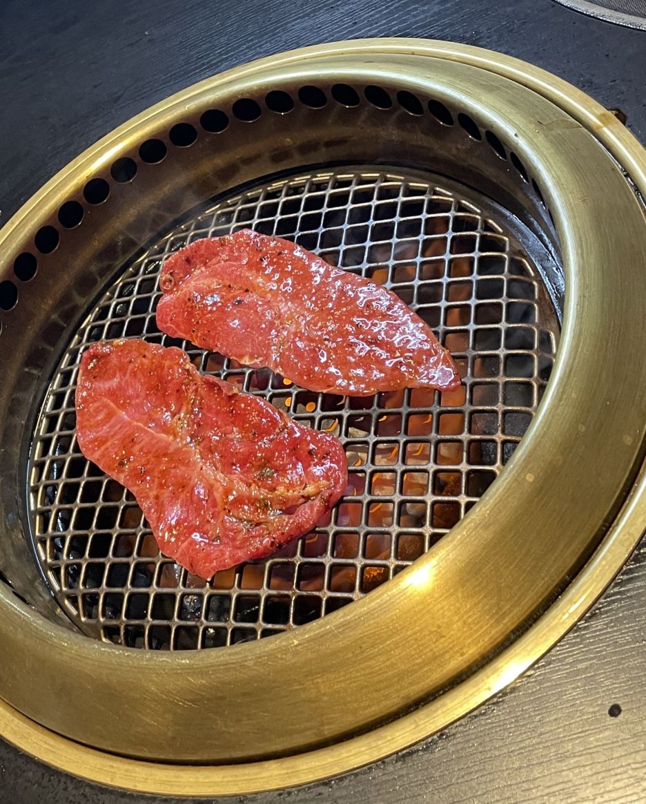 10-Aburi Yaki-suki-resized .jpg
