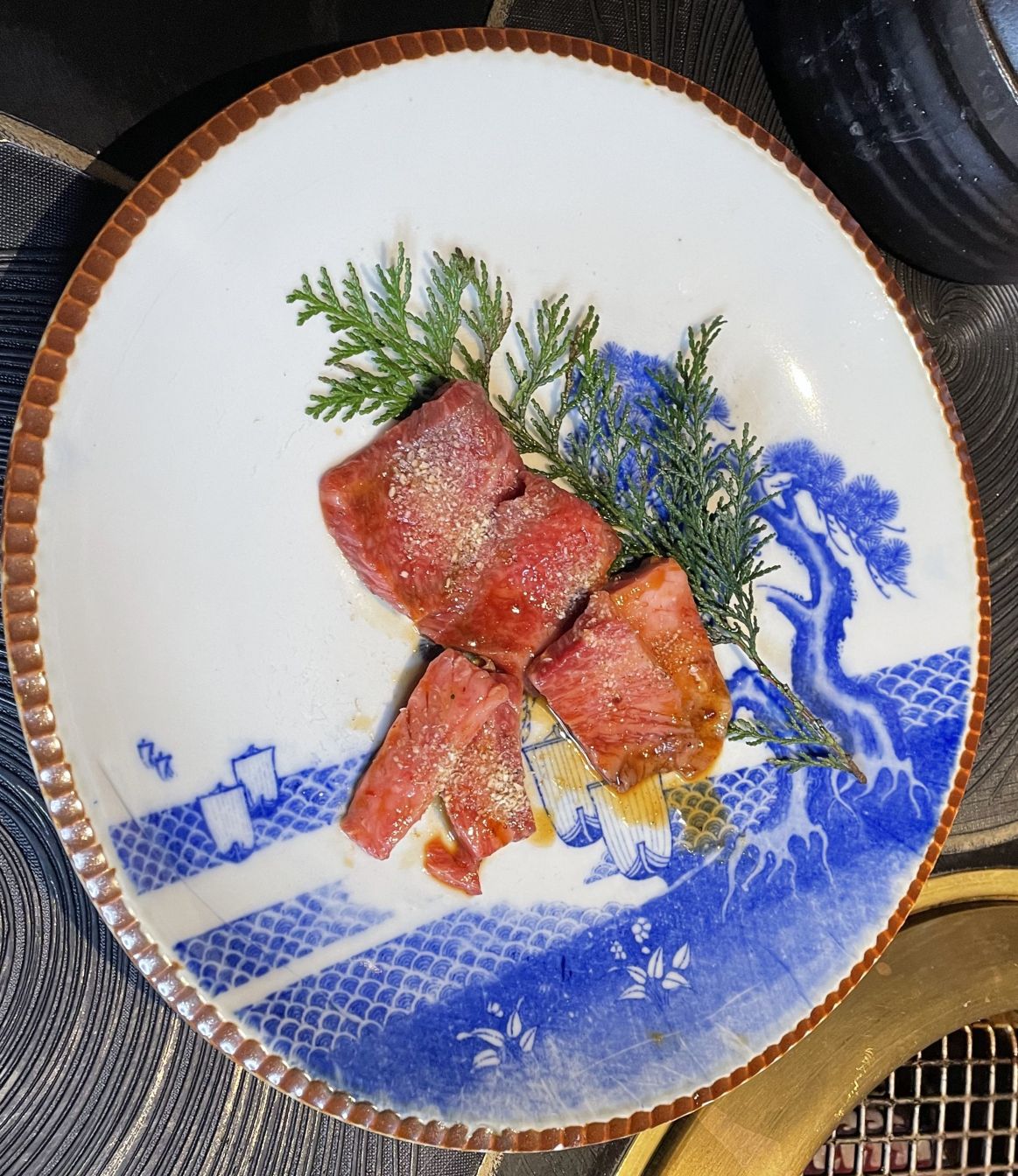 20-和牛焼肉withスペシャルソース-resized.jpg