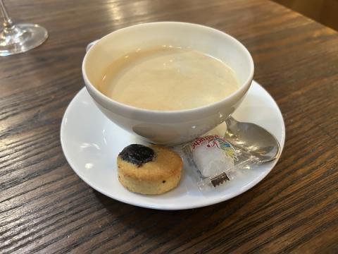 cafe.jpg