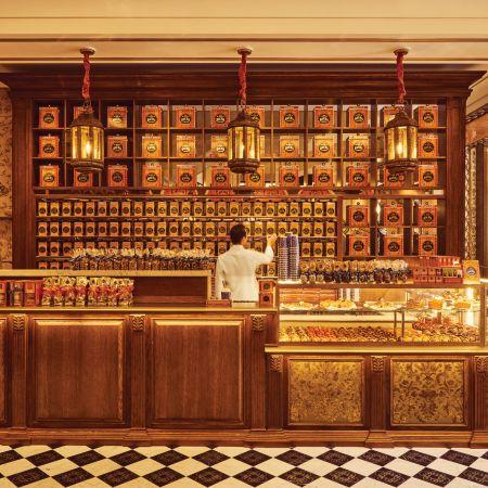 France JCB_Interior_Champs-Elysees-boutique_1.jpg
