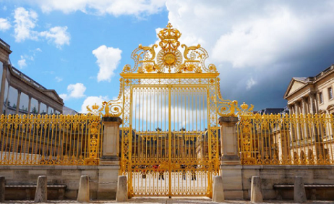 versailles entree.png