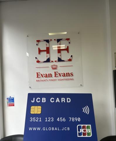 Evan Evansのオフィス